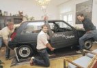 Hochzeitscrasher Renault R5 - das Auto im Wohnzimmer!