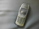 Von einem Behelfspanzer exekutiertes Nokia 6310 i