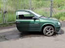 Halber Opel Corsa