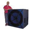 Monster-Subwoofer